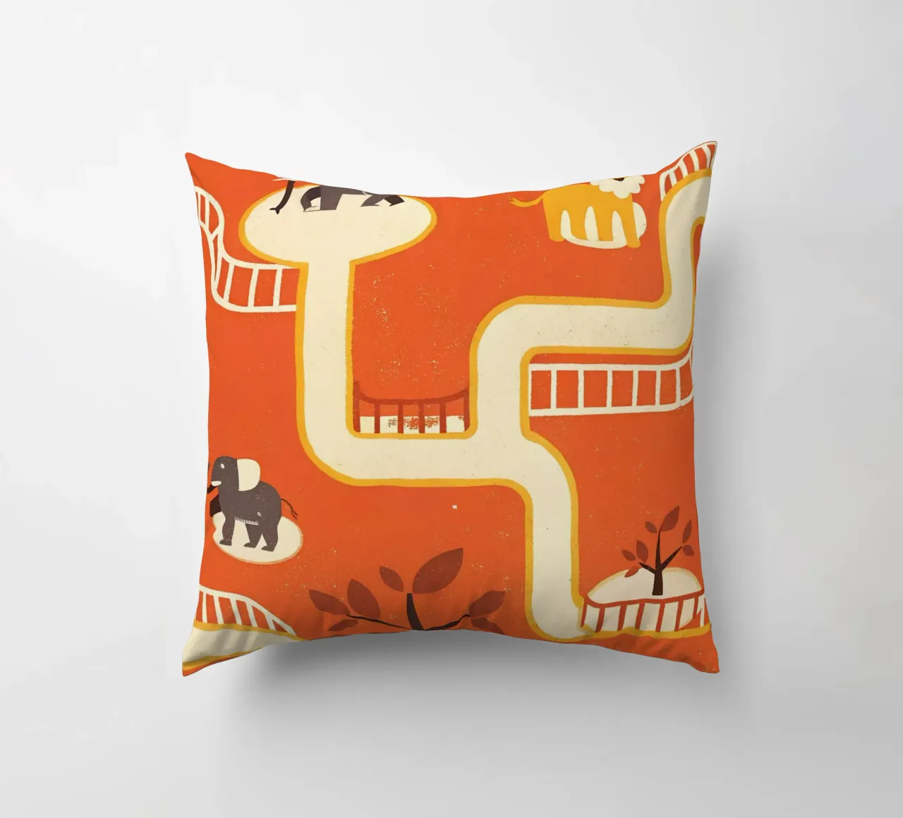 Zoo Retro Pop cuscino da THE LATEST SHOP