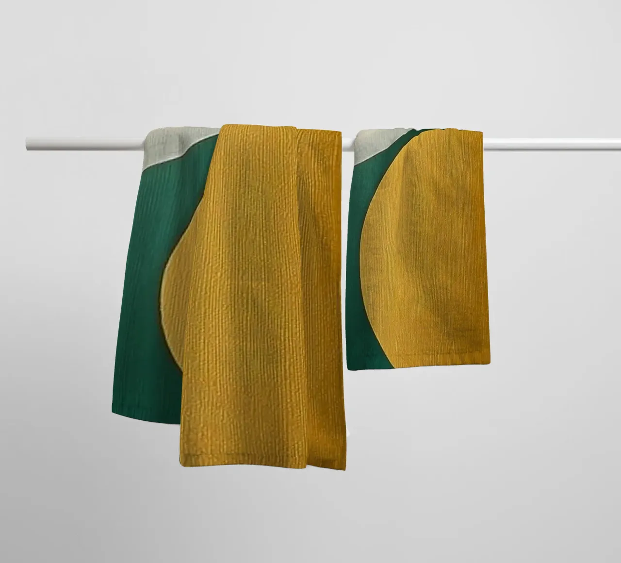 Abstract round shapes towel by Imagine