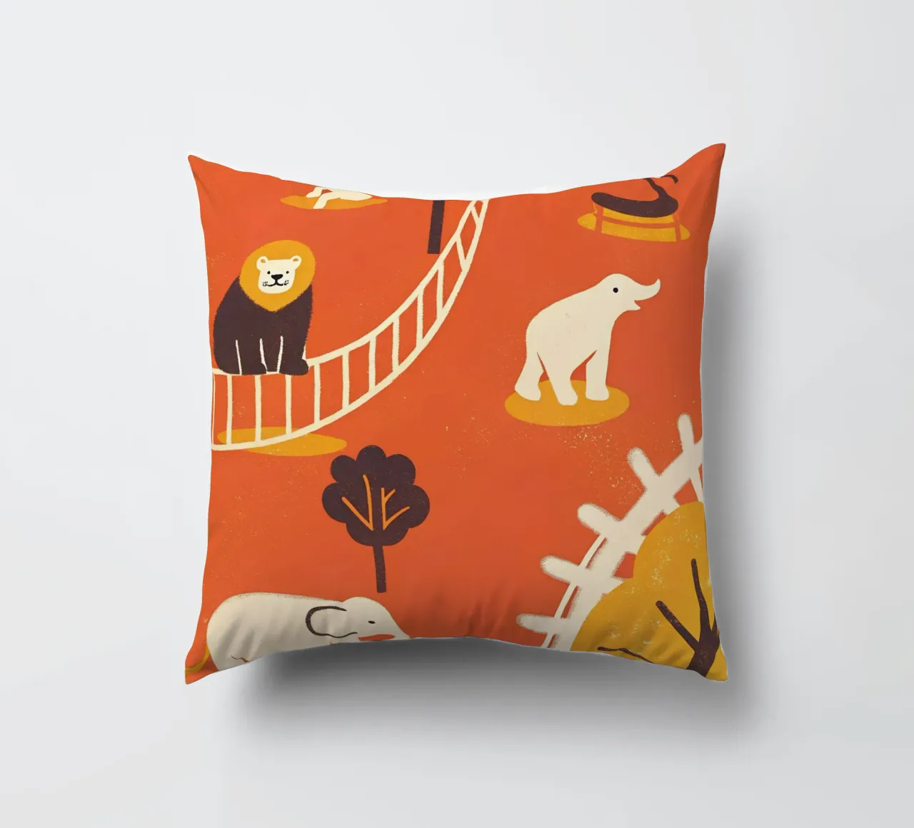 Zoo Retro Pop cuscino da THE LATEST SHOP
