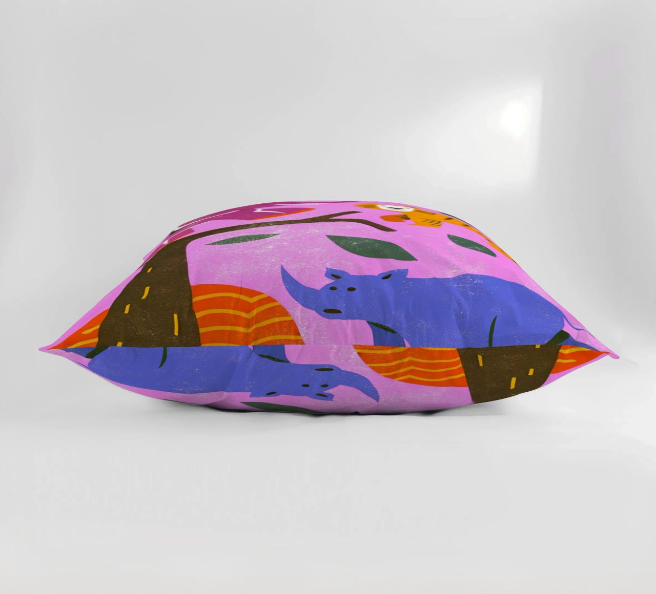 Zoo Retro Pop cuscino da THE LATEST SHOP