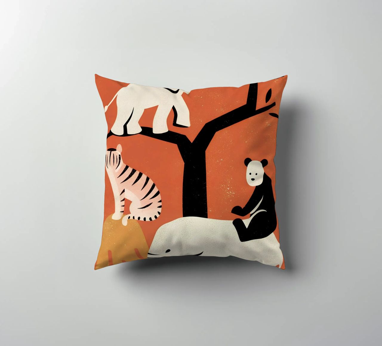 Zoo Retro Pop cuscino da THE LATEST SHOP