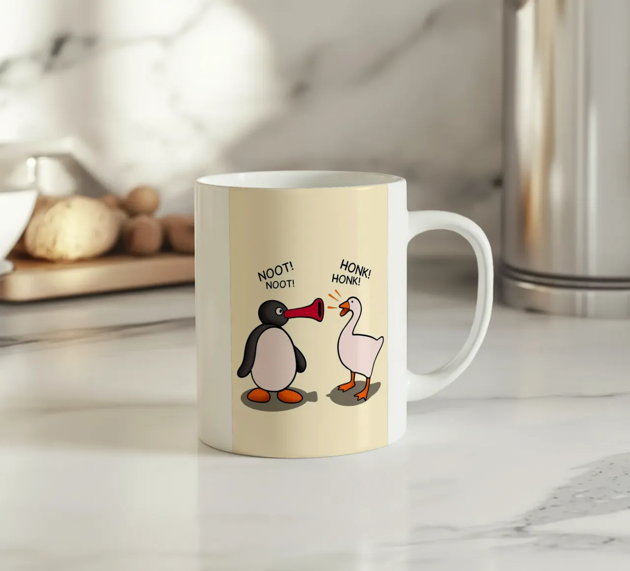 anatra e noce tazza in ceramica da Dale Edward YoungJr