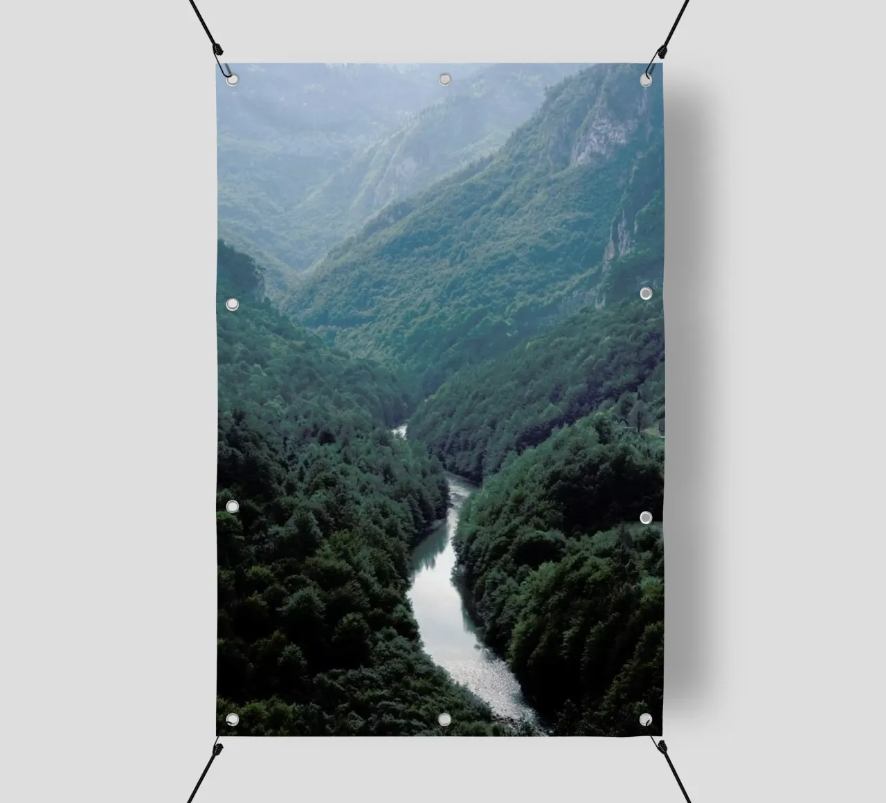 The River through the Forest telo in pvc da Studio Nahili