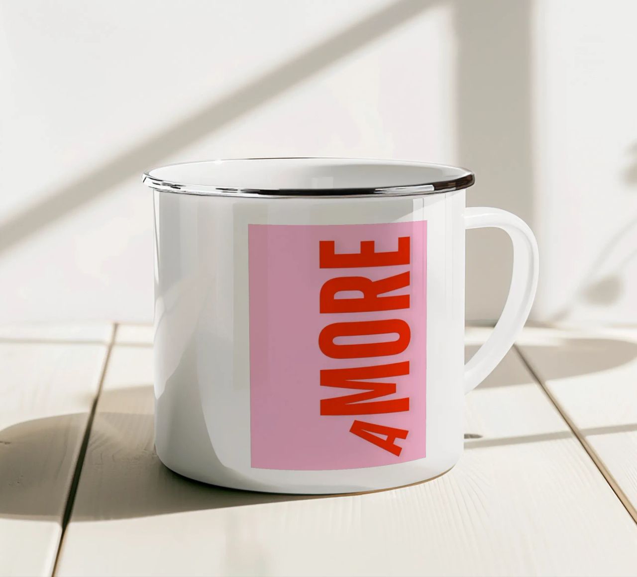 A MORE tazza in smalto da DigiWunderwerk