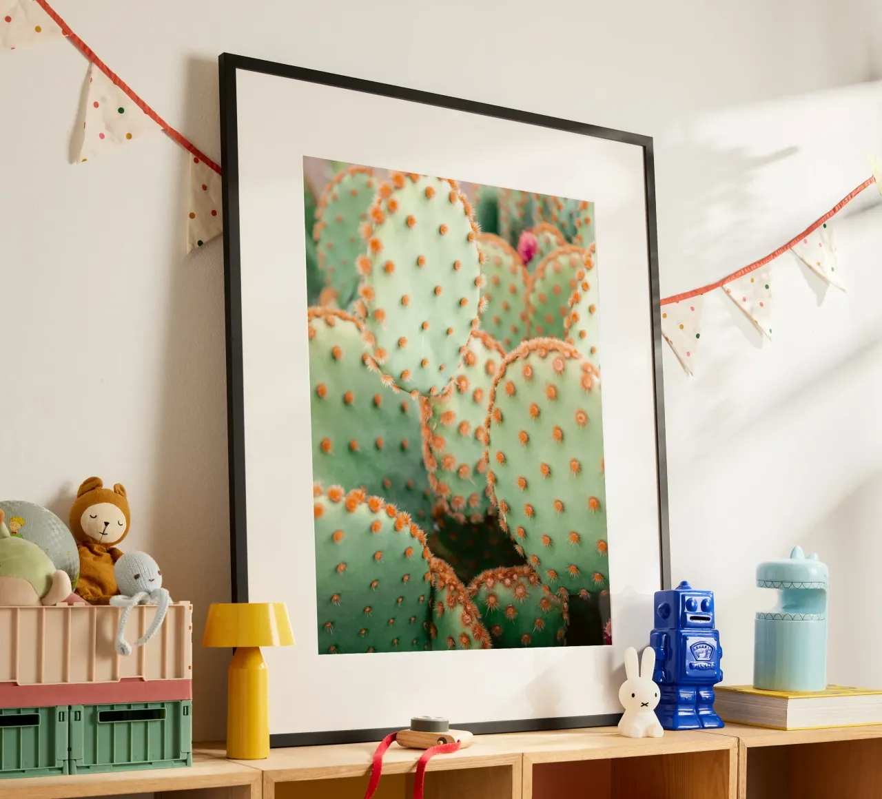 Velvet Green – Cactus Close-Up poster con telaio in alluminio da Raisa Zwart Photography