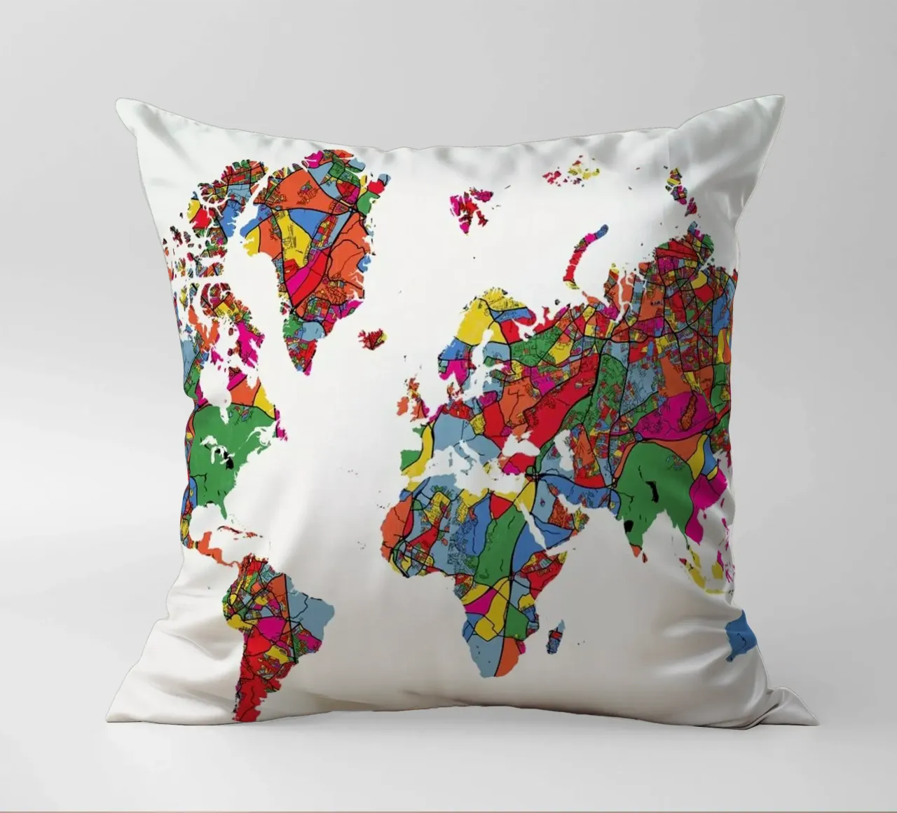 World Map II cuscino da The Cartography Collection