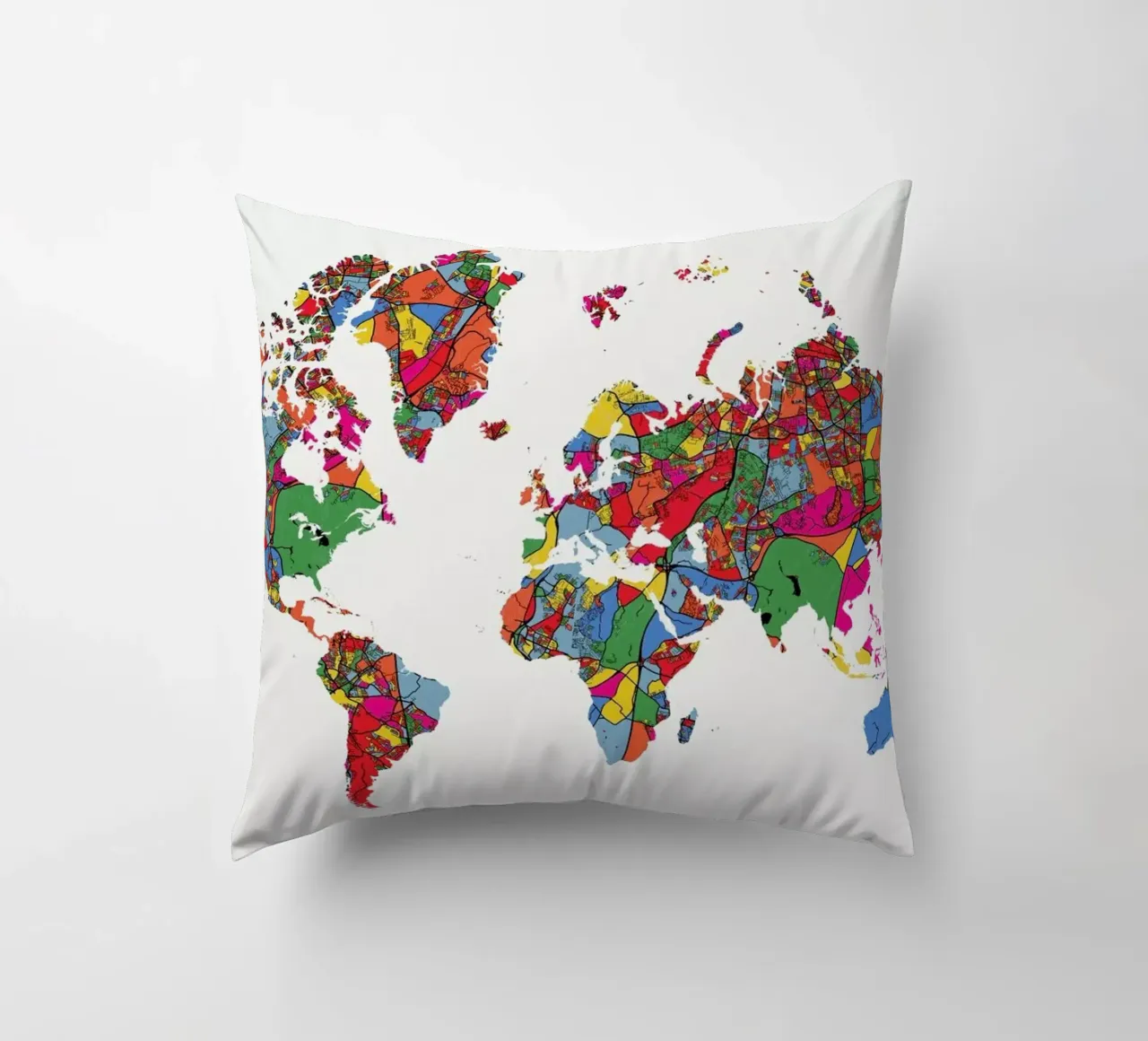 World Map II cuscino da The Cartography Collection