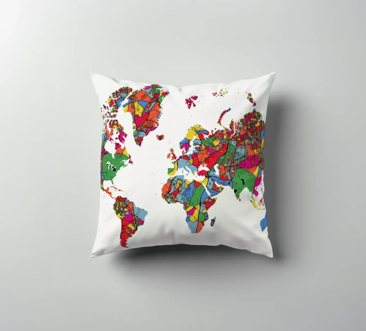 World Map II cuscino da The Cartography Collection