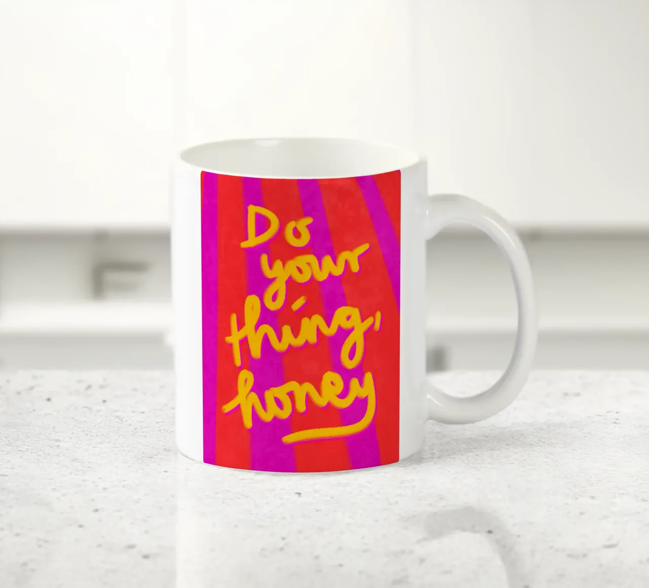 Do your Thing, honey tazza in ceramica da Illustration Raissa Oltmanns