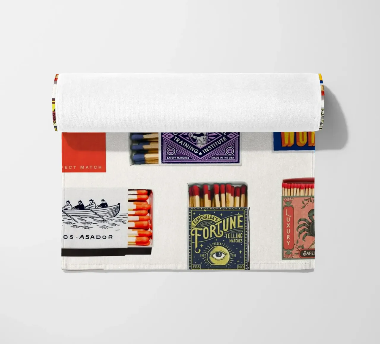 Vintage Matchbox Art | Retro Label Collection Print toalla de playa de NorwesClub