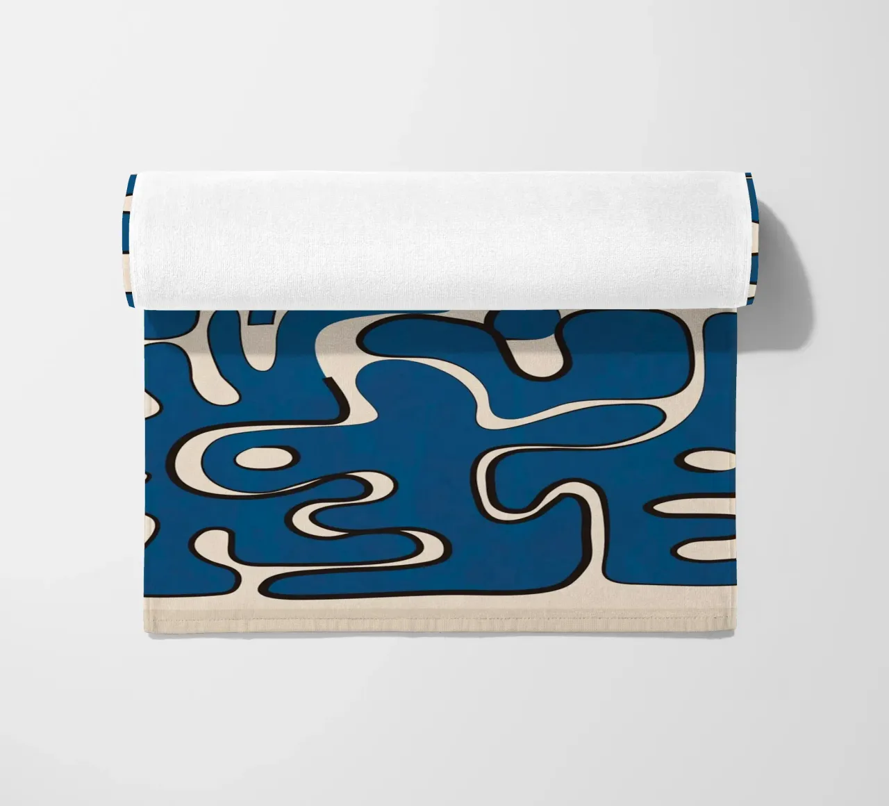 Minimal Abstract Maze – Cobalt Strandtuch von cityart