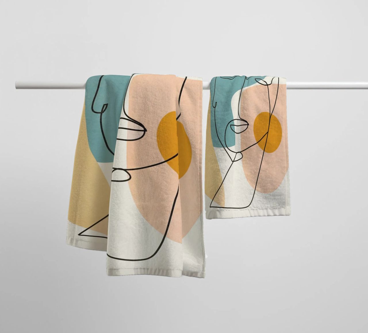 Abstract Faces 1 asciugamano da bagno da cityart