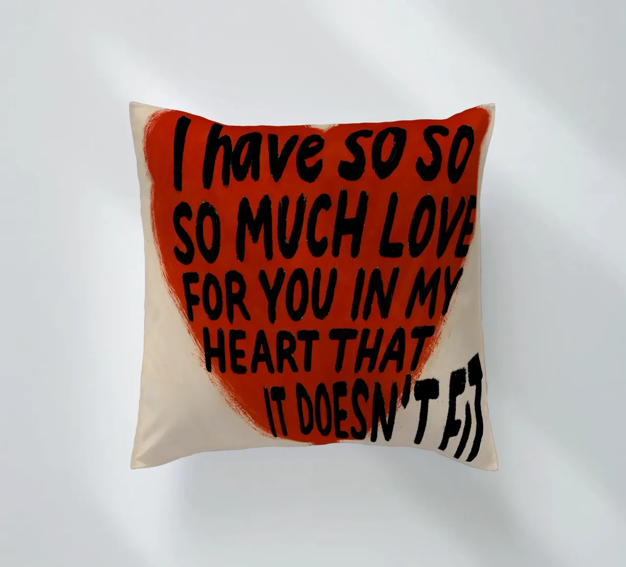 Così tanto amore - Poster a forma di cuore cuscino da QuooodZ by MooodzArt