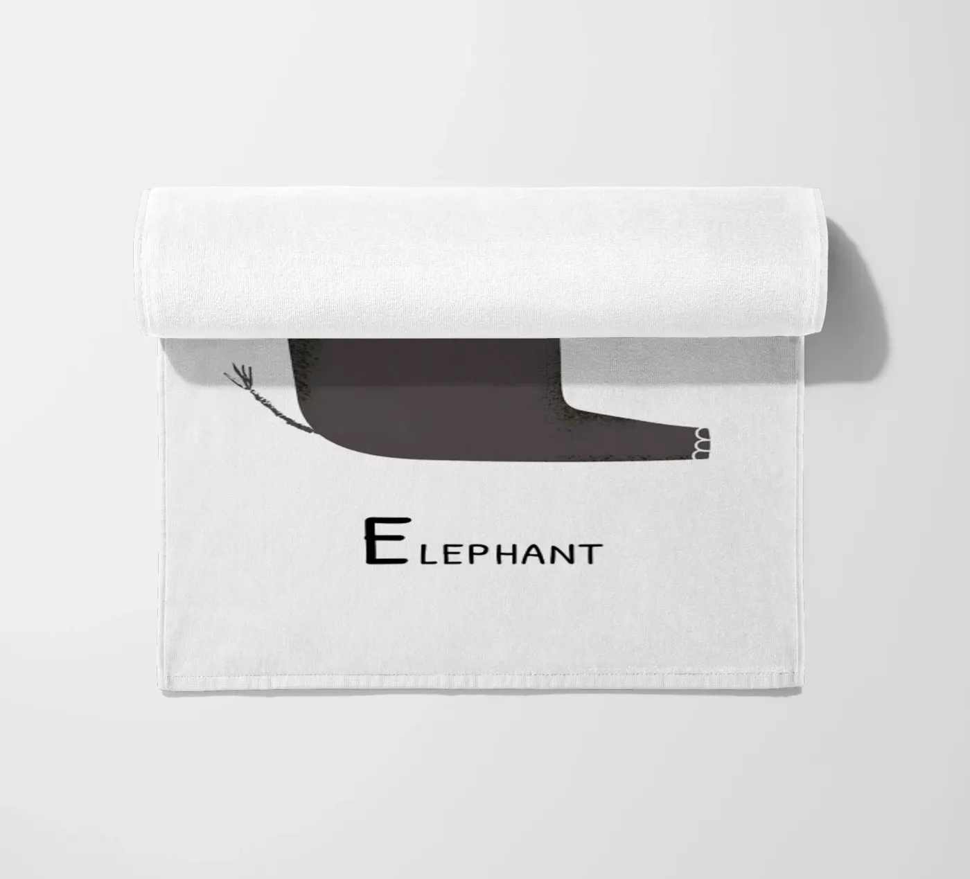 E for Elephant telo mare da Little Flourishes