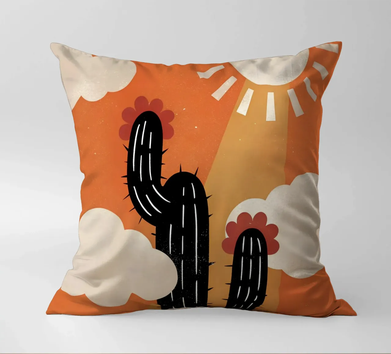 Cactus e sole Retro Pop cuscino da THE LATEST SHOP