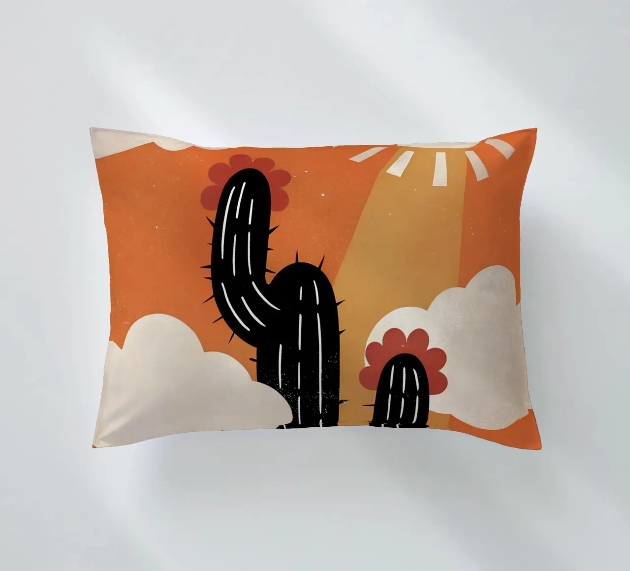 Cactus e sole Retro Pop cuscino da THE LATEST SHOP
