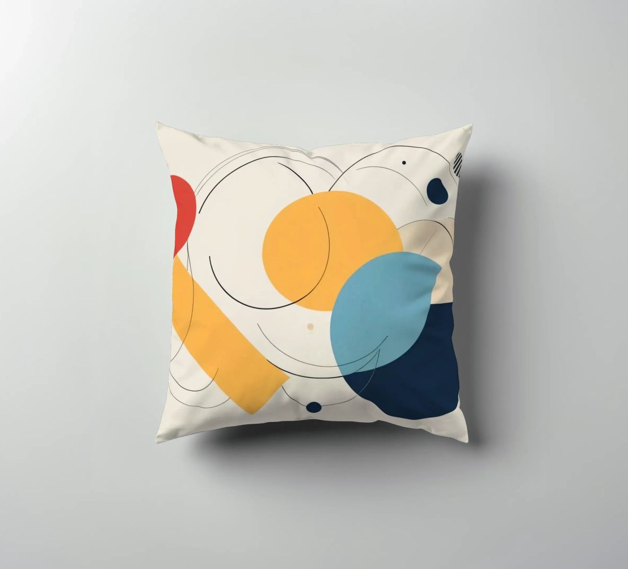 Forme geometriche astratte in colori caldi e freddi cuscino da DesignDoodle