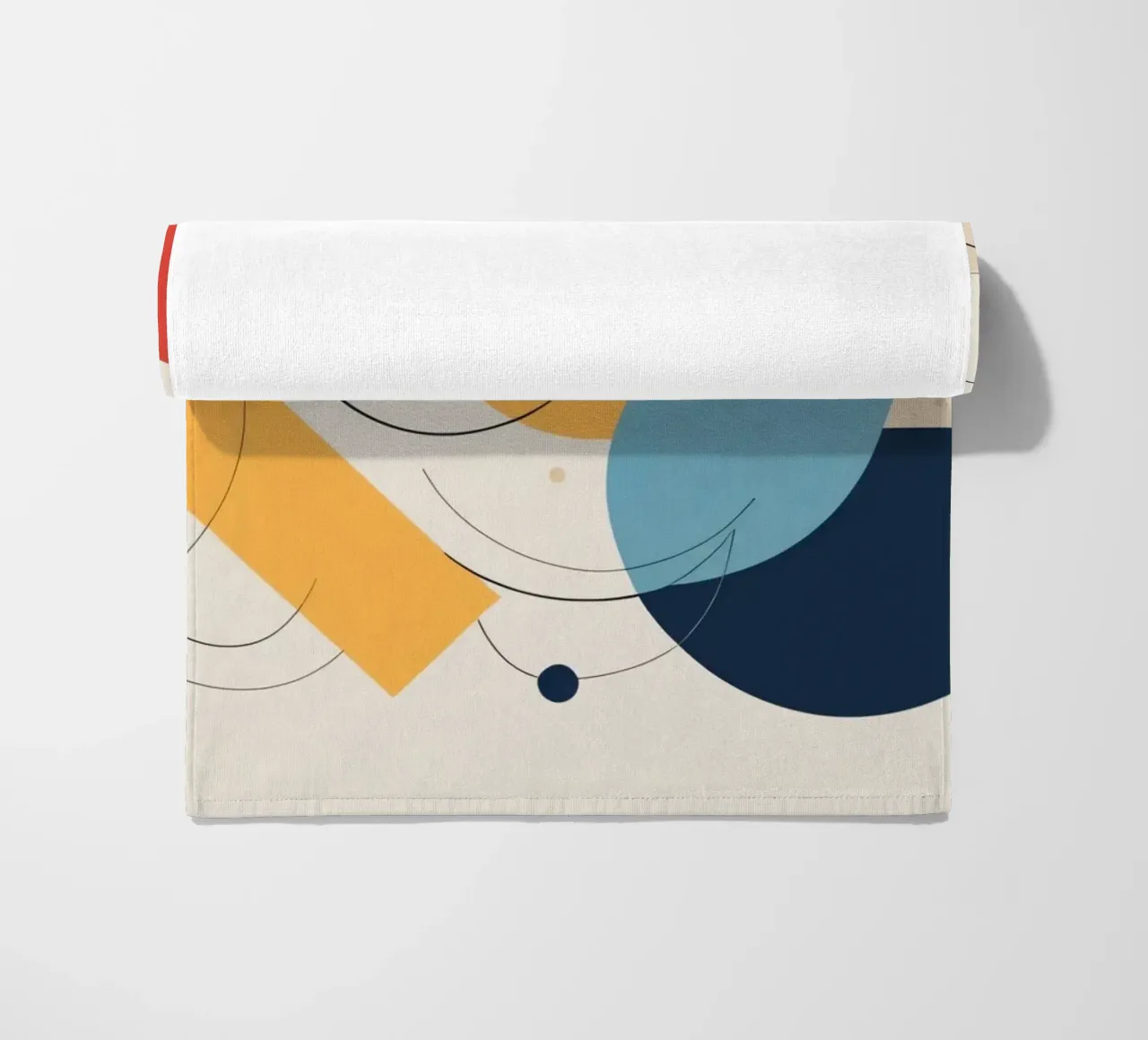 Abstracte geometrische vormen in warme en koele kleuren strandhanddoek van DesignDoodle
