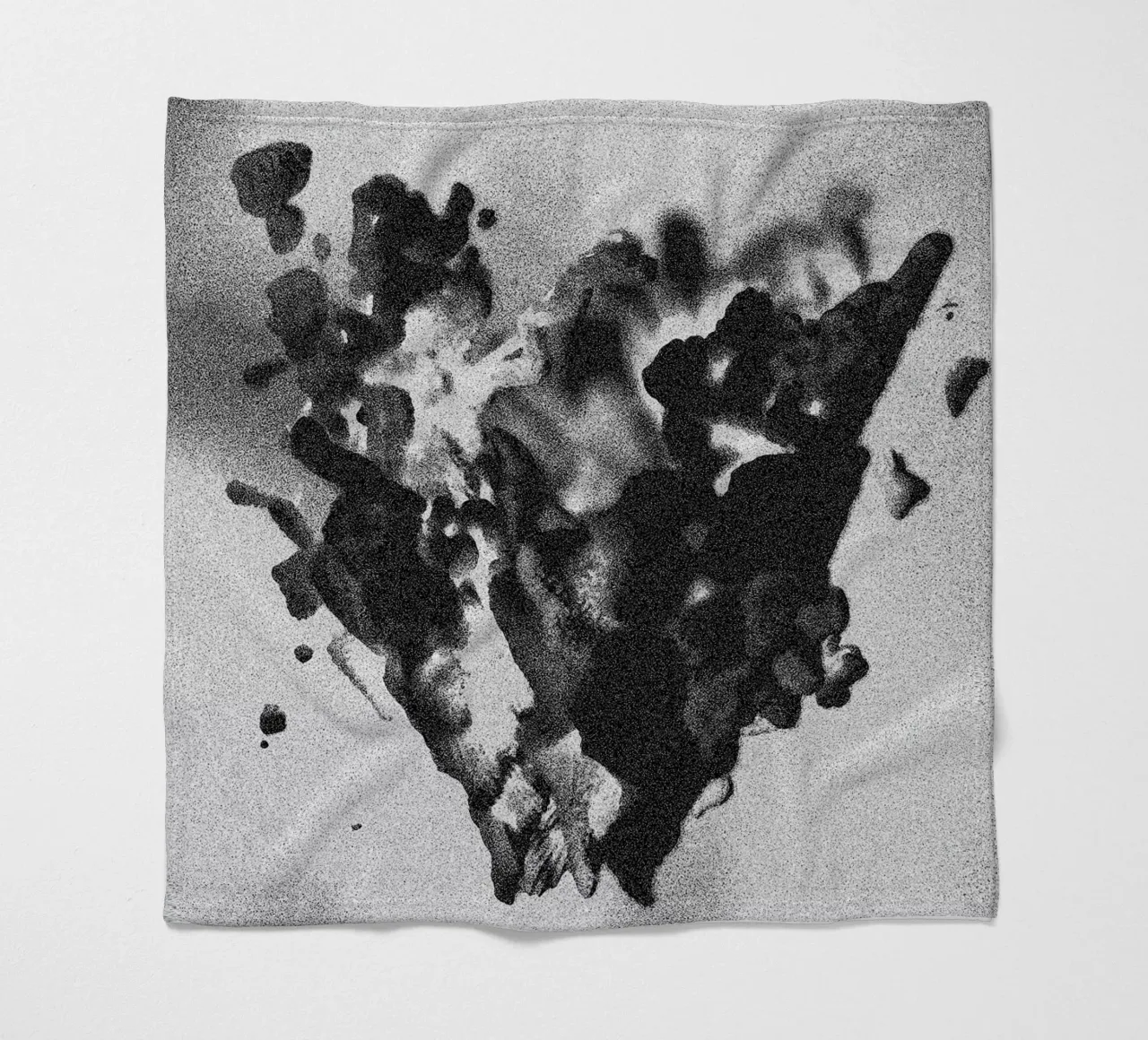 Solid Smoke Fleecedecke von Khyati Trehan