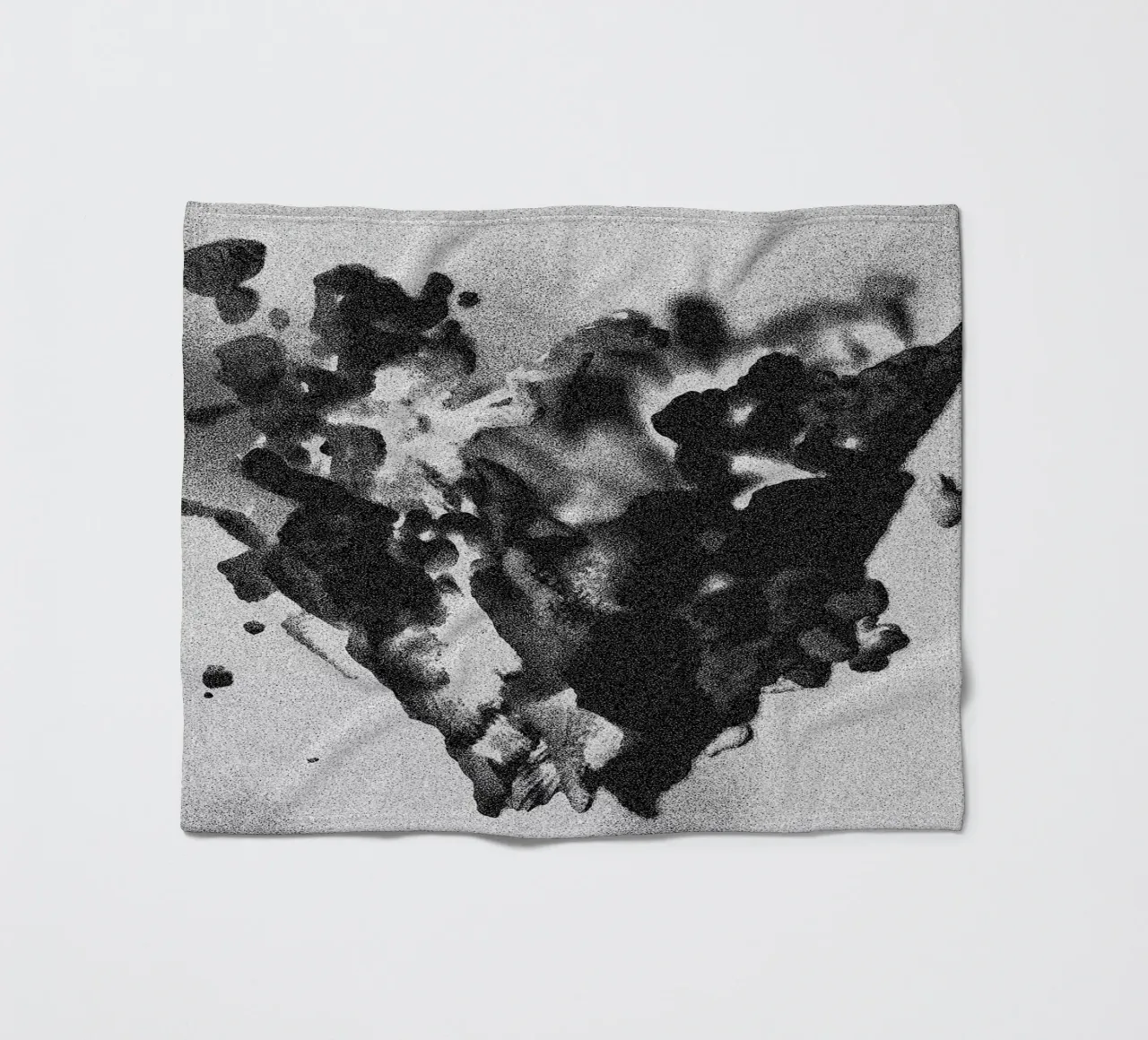 Solid Smoke Fleecedecke von Khyati Trehan