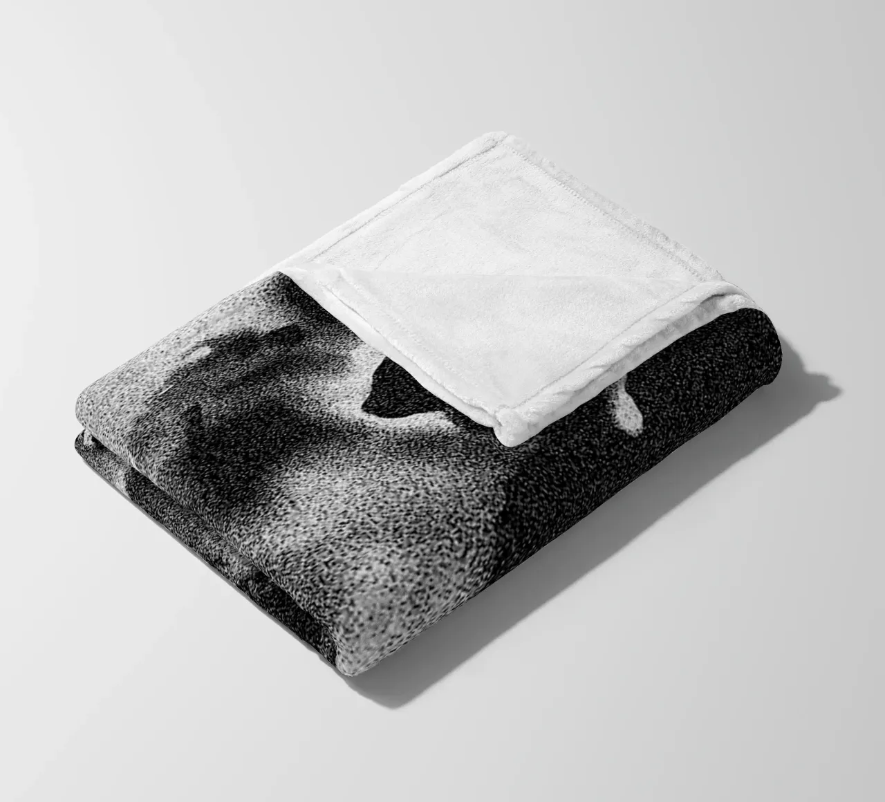 Solid Smoke Fleecedecke von Khyati Trehan