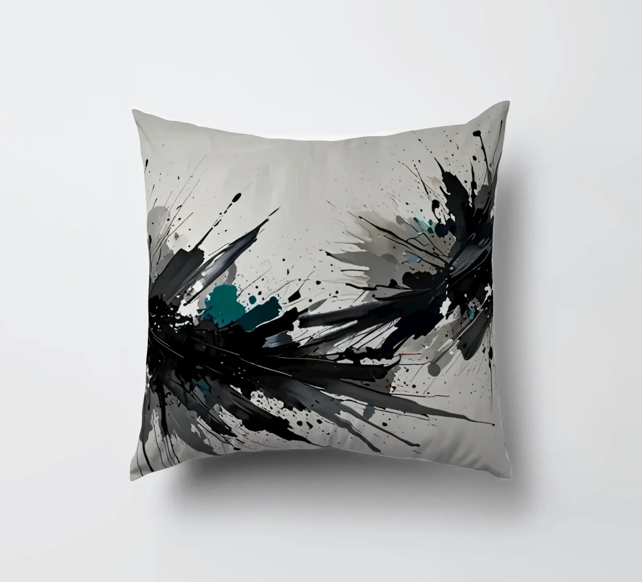 Oeuvre abstraite d'éclaboussures de noir de jais et de sarcelle sur un fond gris clair. coussin de DesignDoodle