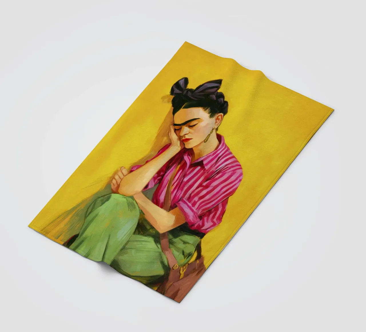 Ragazza bohémien con strisce e fiocco rosso e colore giallo retrò coperta in pile da Modern Muse
