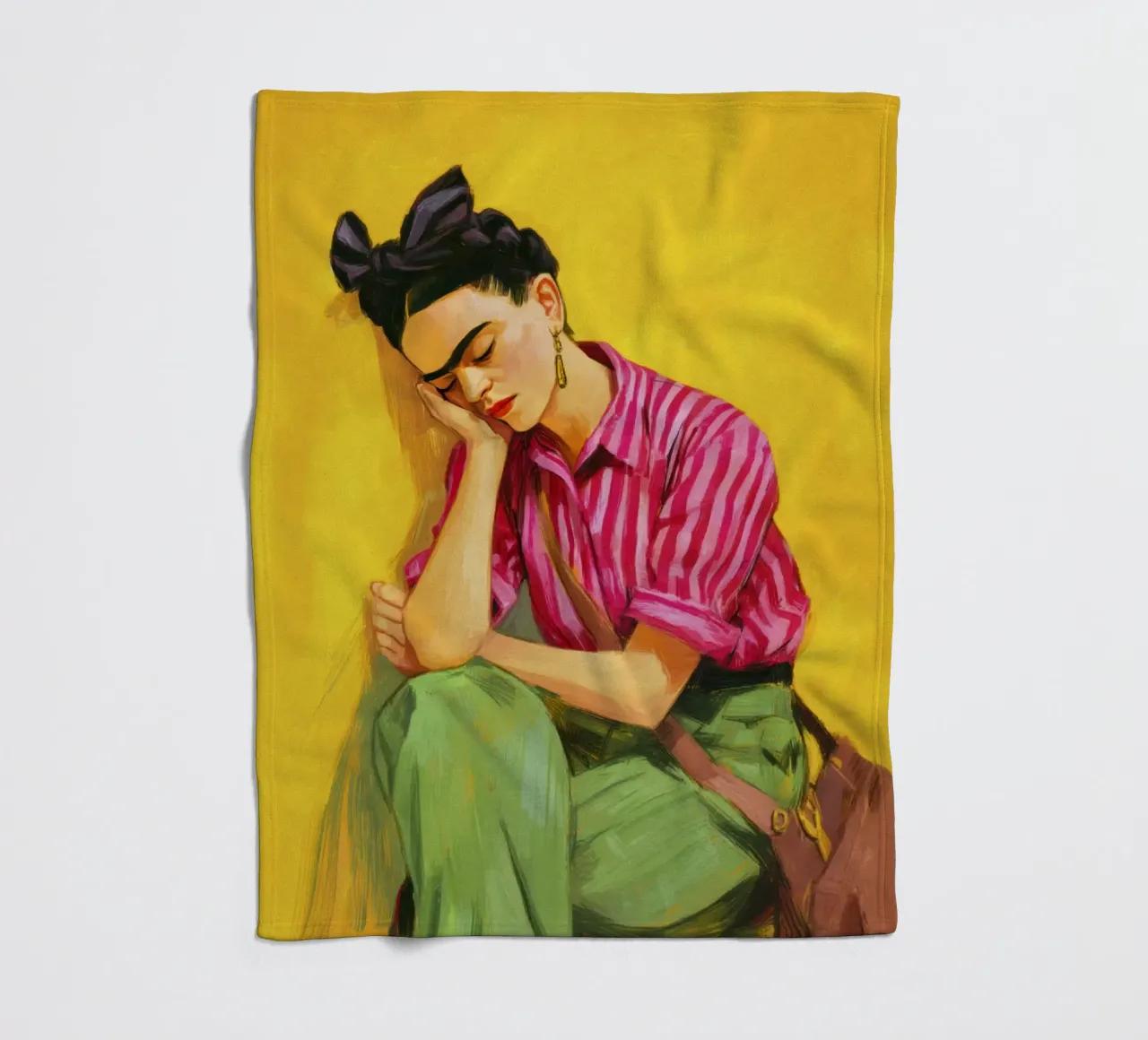 Ragazza bohémien con strisce e fiocco rosso e colore giallo retrò coperta in pile da Modern Muse