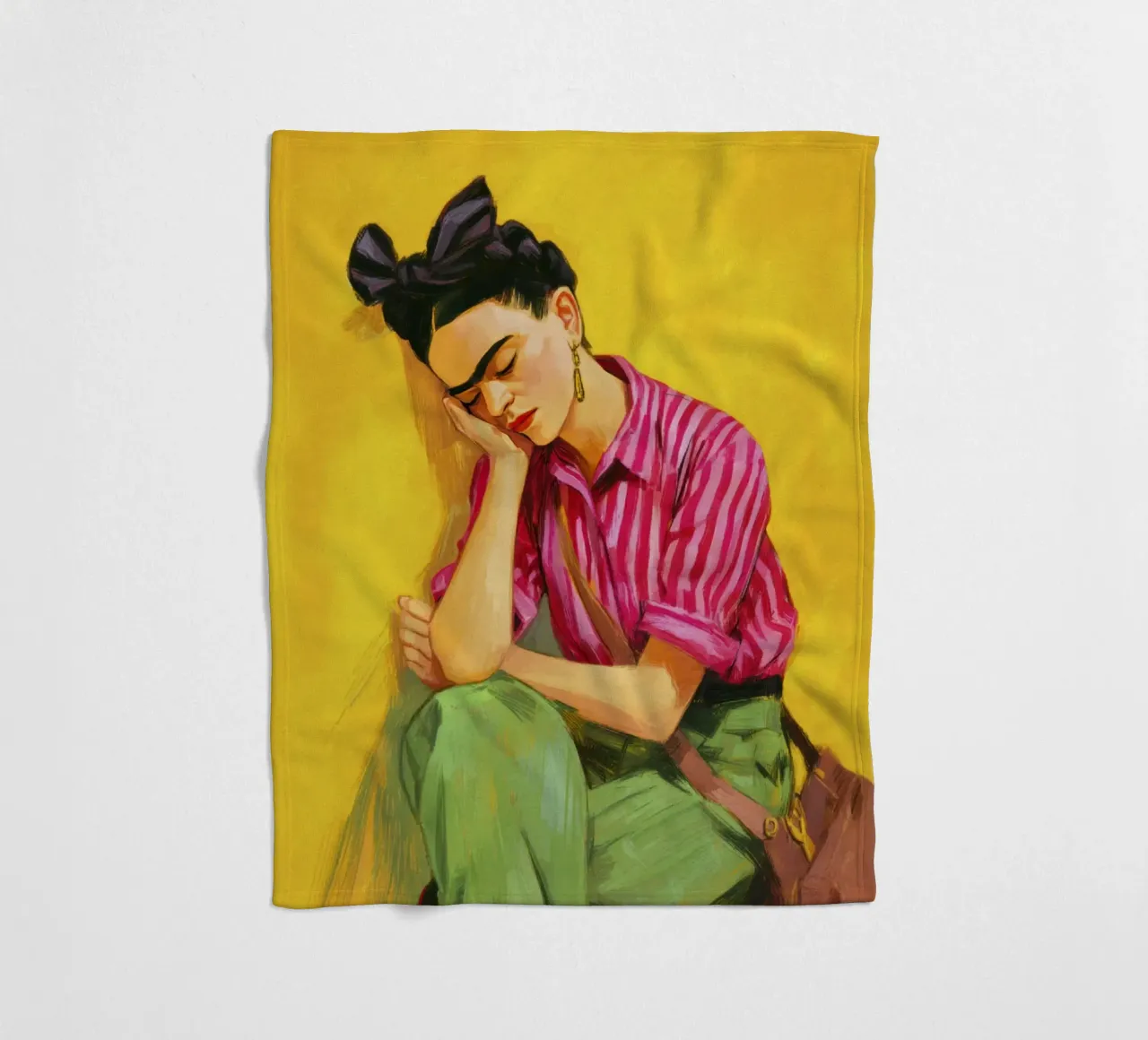 Ragazza bohémien con strisce e fiocco rosso e colore giallo retrò coperta in pile da Modern Muse