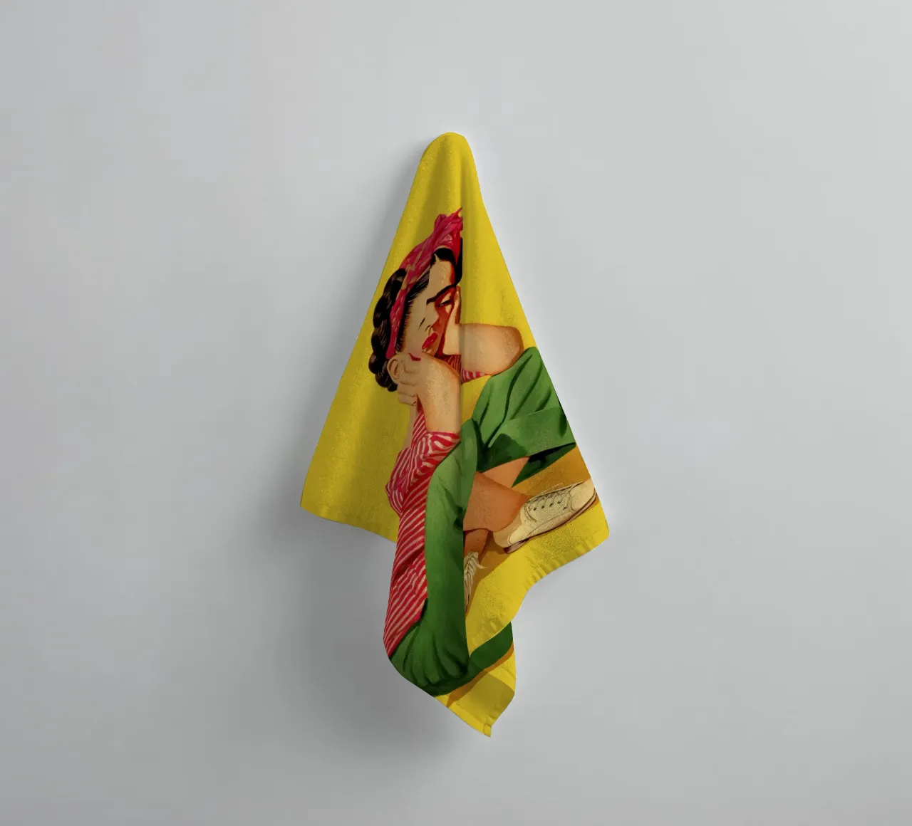 Ragazza messicana a righe con fiocco, opera d'arte retrò di tendenza asciugamano da bagno da Modern Muse