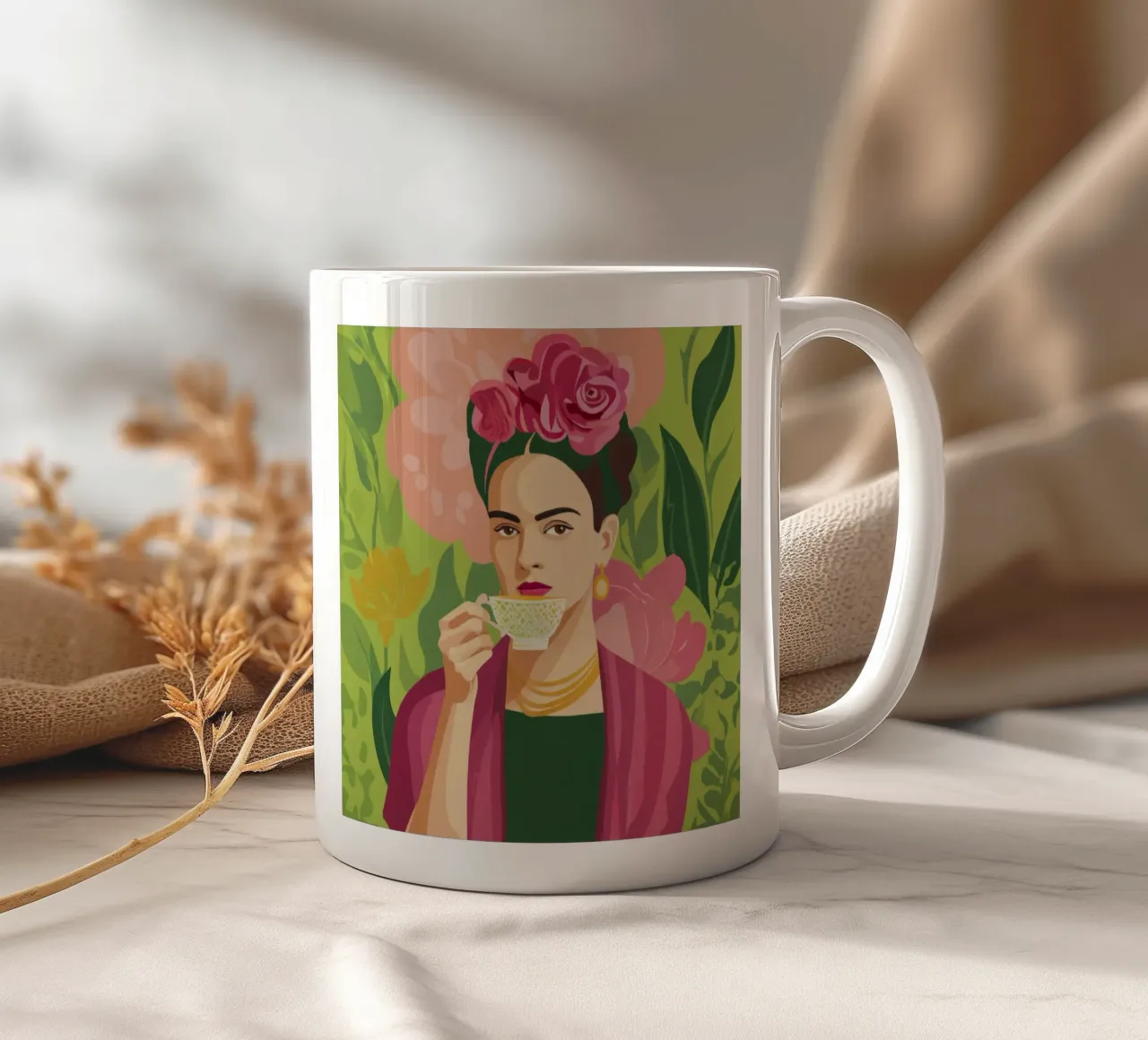 Ragazza messicana pastello con tè, atmosfera moderna del Midcentury tazza in ceramica da Modern Muse
