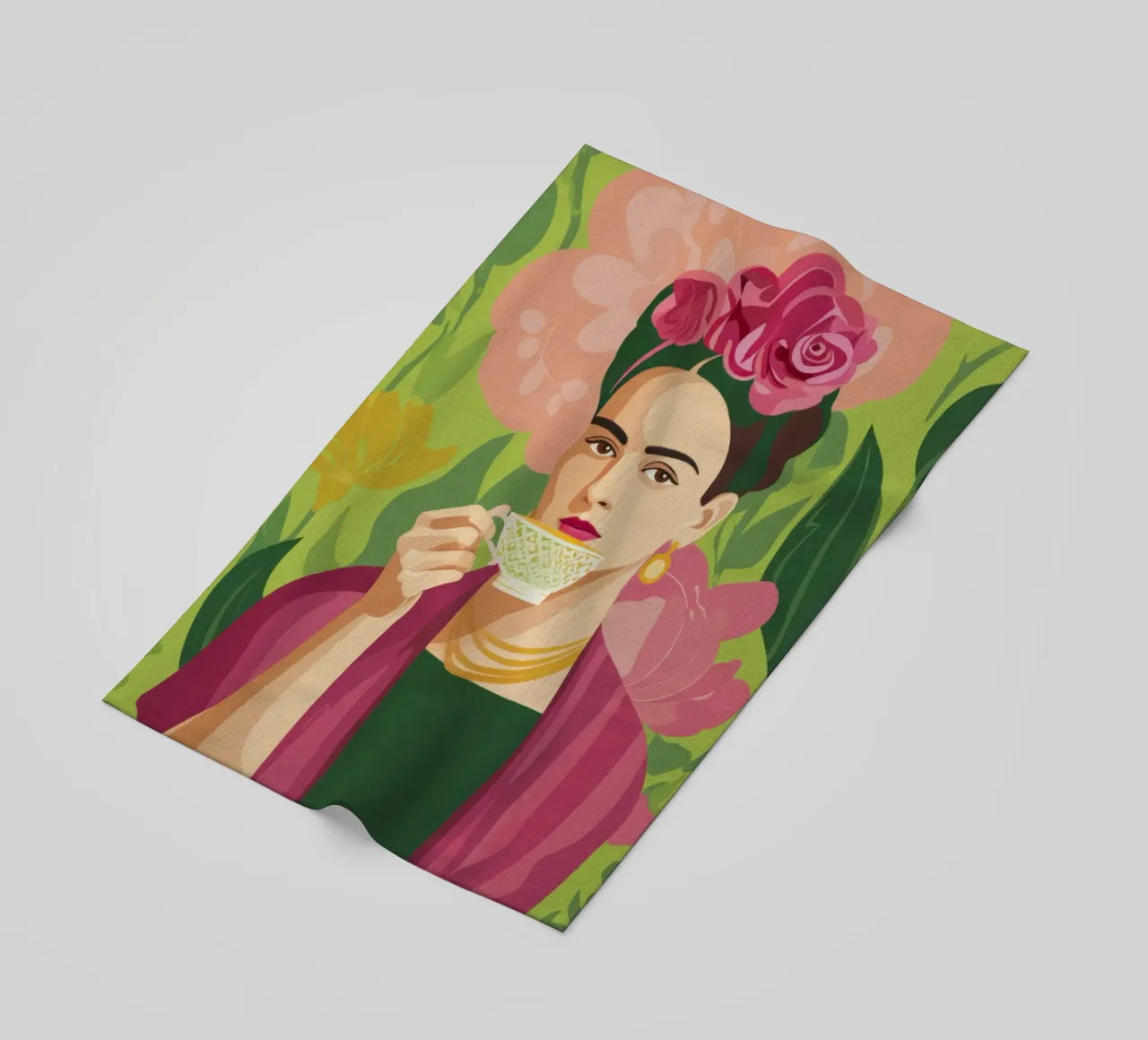 Ragazza messicana pastello con tè, atmosfera moderna del Midcentury telo mare da Modern Muse