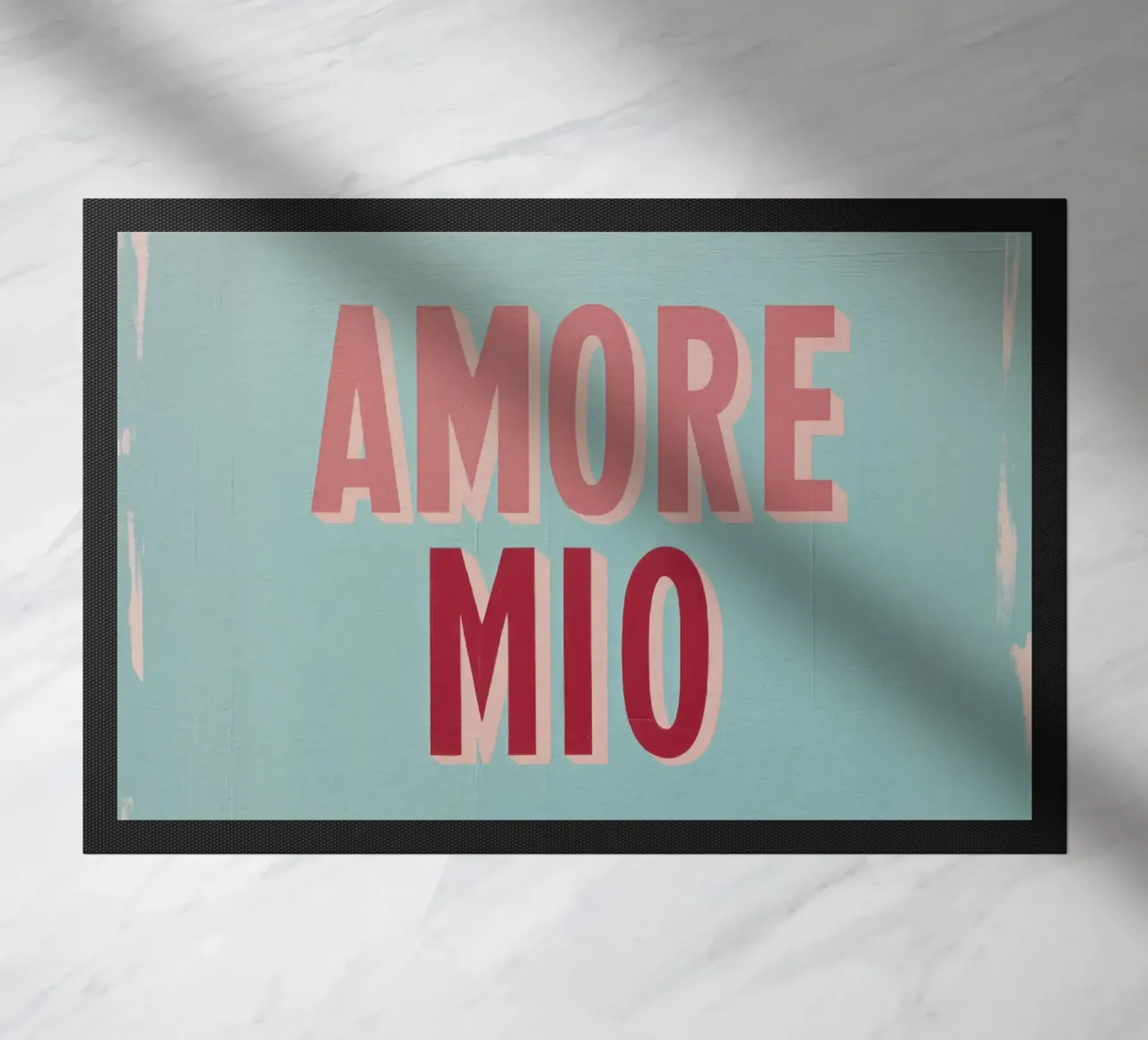 Amore Mio Testo retrò anni '50 in rosa e rosso su turchese zerbino da Modern Muse