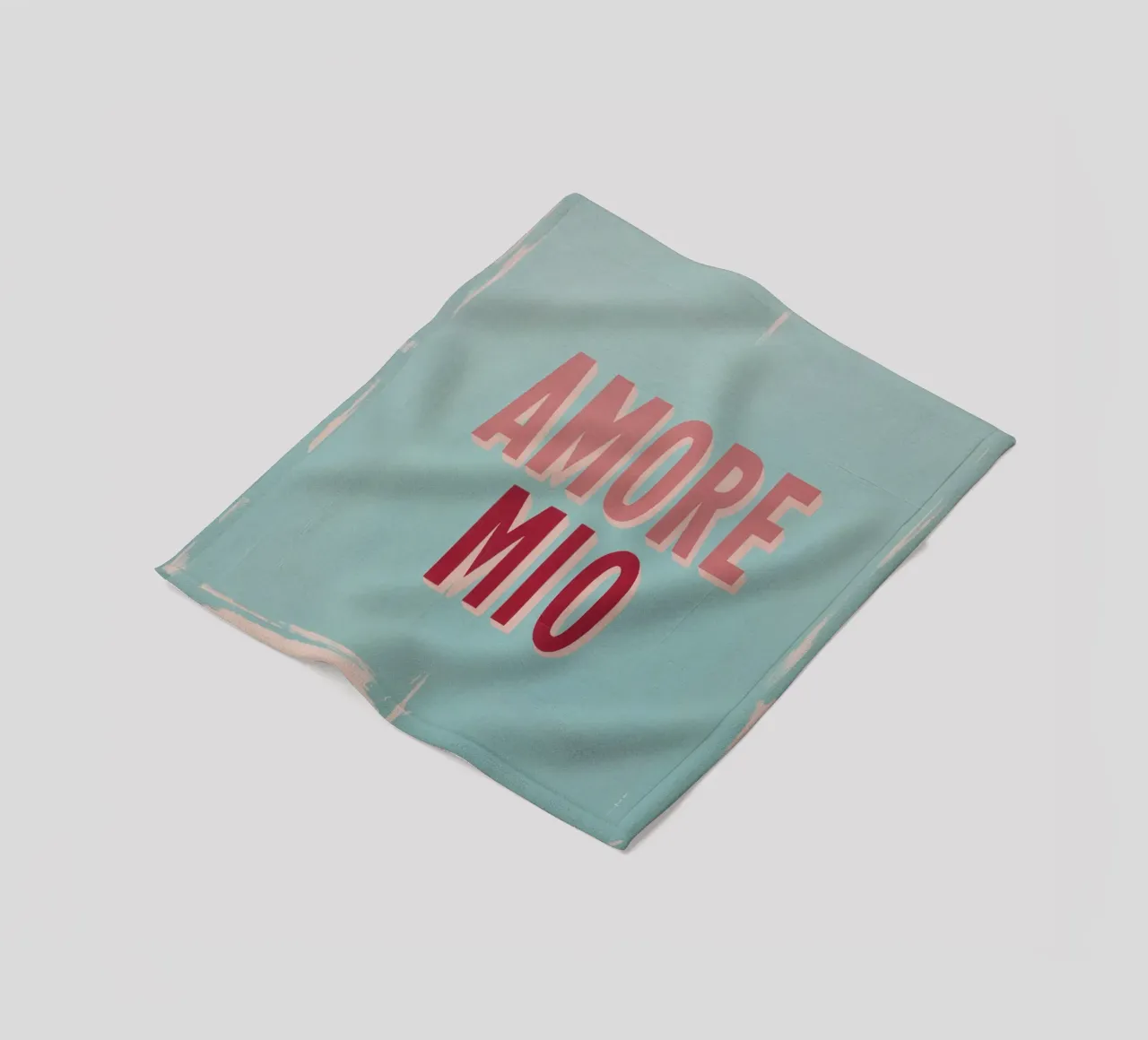 Amore Mio Retro 50s Text in Rosa & Rot auf Türkis Fleecedecke von Modern Muse