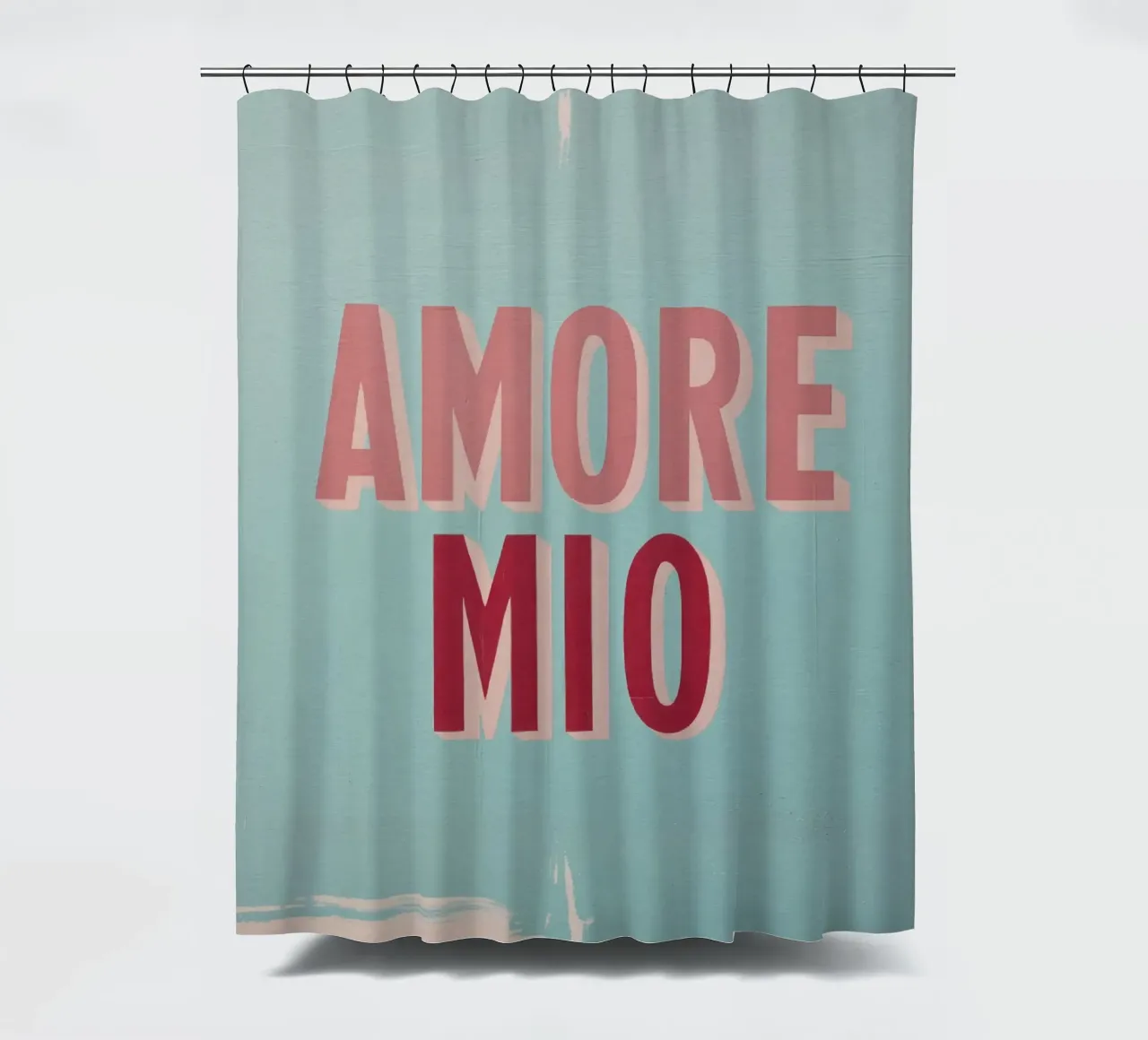 Amore Mio Retro 50s Text in Rosa & Rot auf Türkis Duschvorhang von Modern Muse