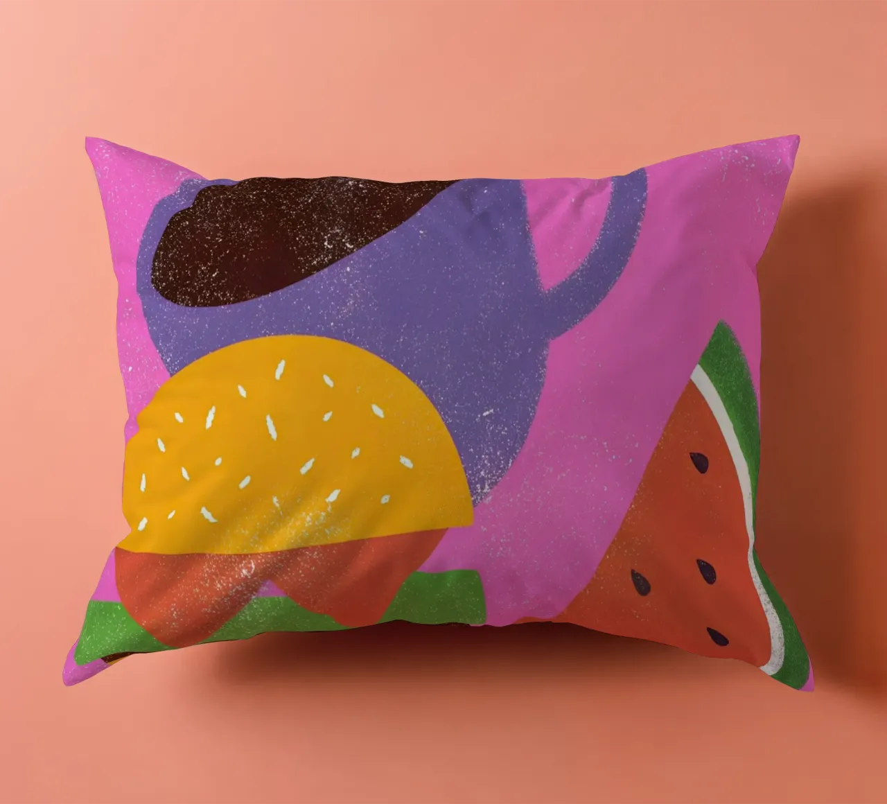 Frutta e caffè Retro Pop cuscino da THE LATEST SHOP