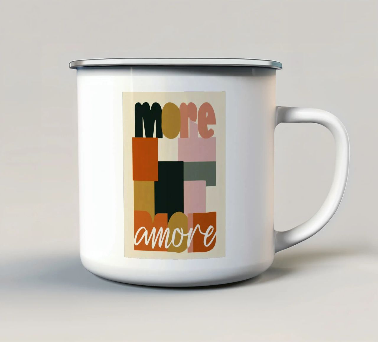 Plus Amore Bold 70s Boho Abstract Typography mug en émail de Modern Muse