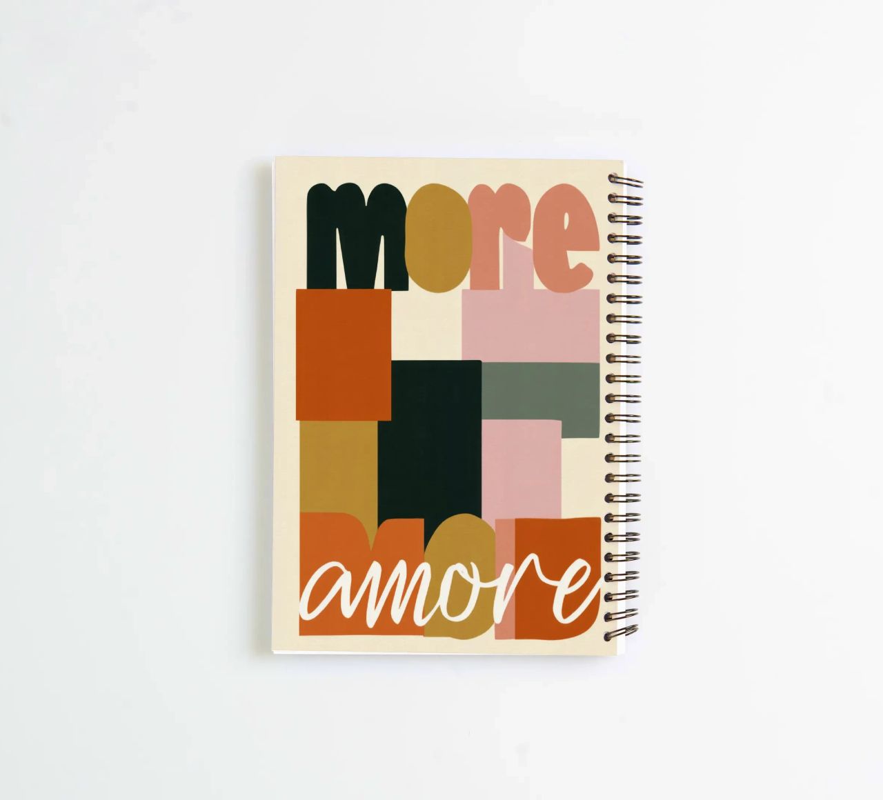 Plus Amore Bold 70s Boho Abstract Typography carnet à spirale de Modern Muse