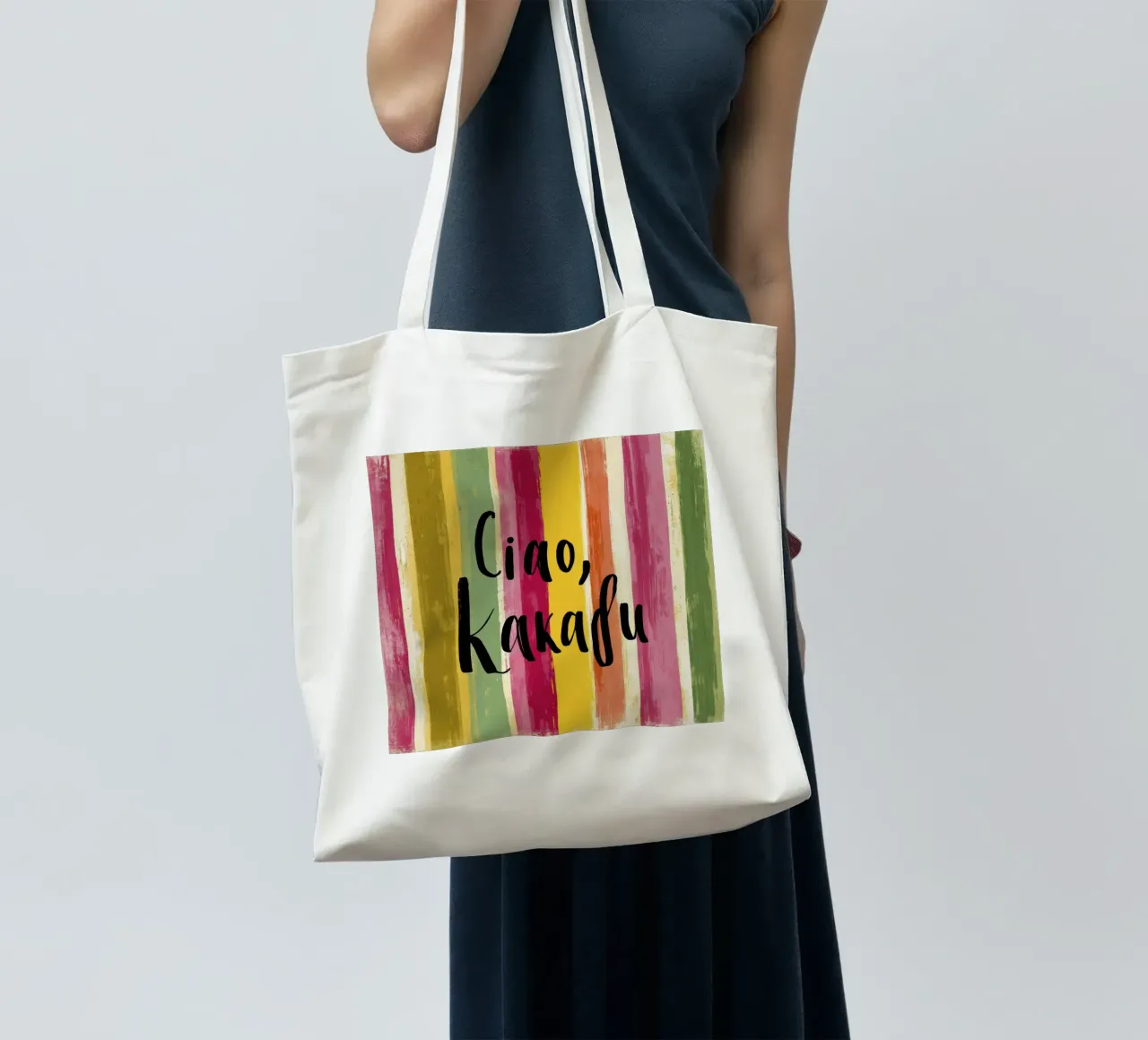 Ciao Kakadu: tipografia in grassetto su strisce colorate retrò borsa in juta da Modern Muse