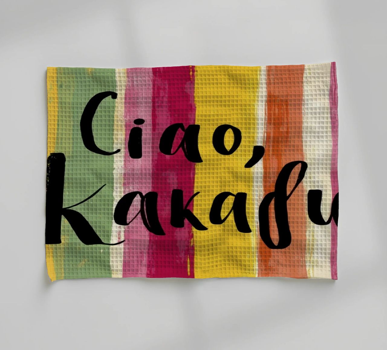 Ciao Kakadu: tipografia in grassetto su strisce colorate retrò canovaccio da cucina da Modern Muse