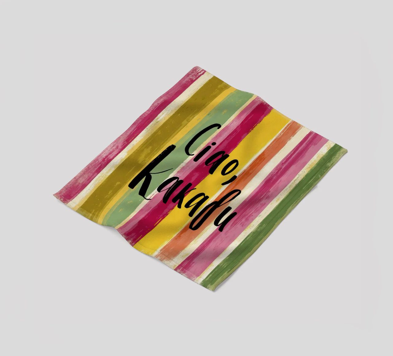 Ciao Kakadu: tipografia in grassetto su strisce colorate retrò coperta in pile da Modern Muse