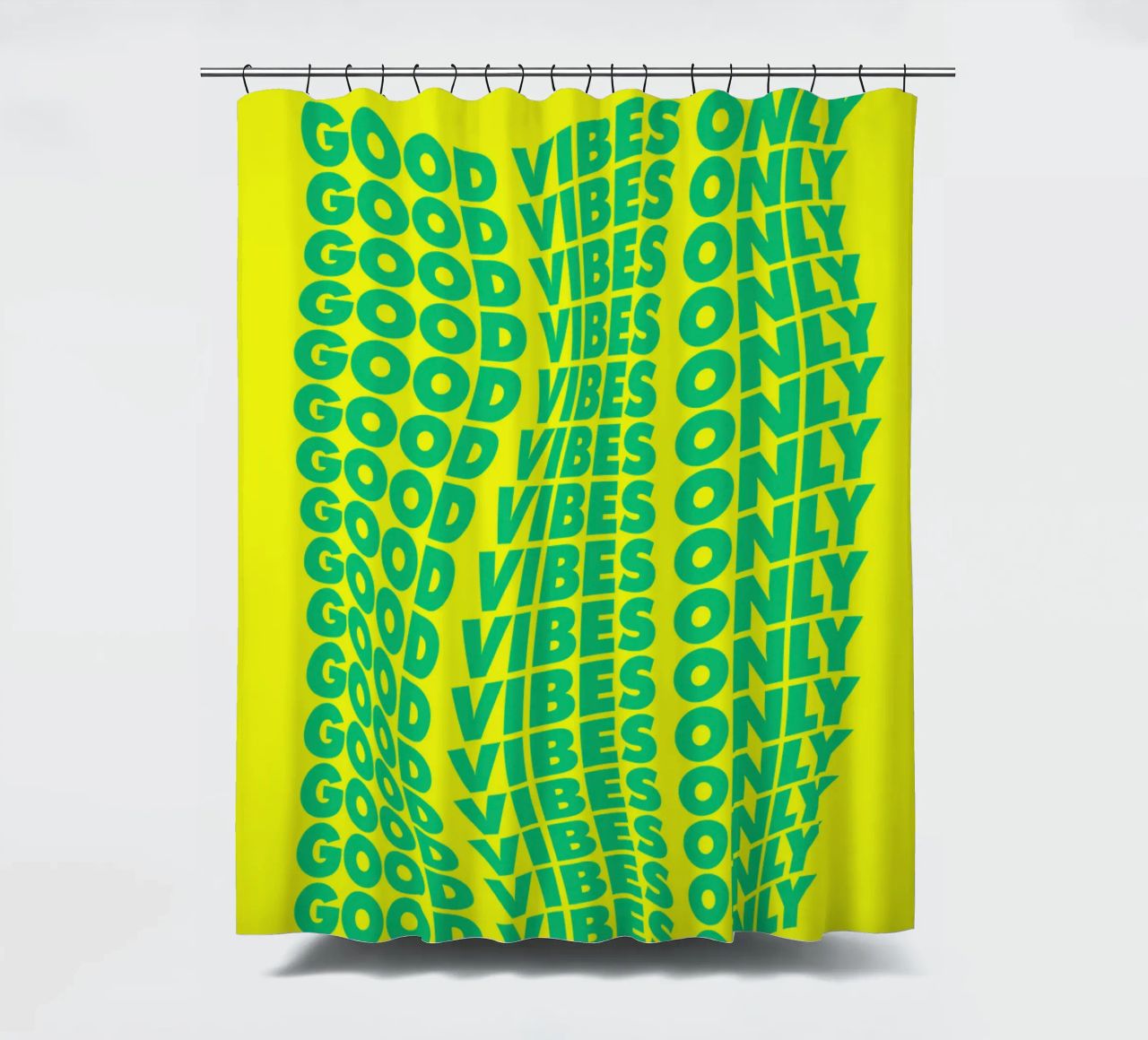 Good Vibes Only Typographie ondulée imprimée en vert et jaune rideau de douche de THE MOTIVATED TYPE