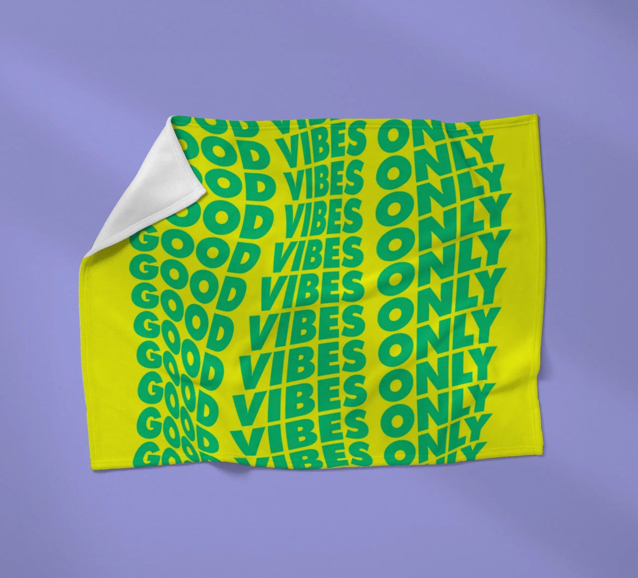Good Vibes Only Typographie ondulée imprimée en vert et jaune plaid polaire de THE MOTIVATED TYPE