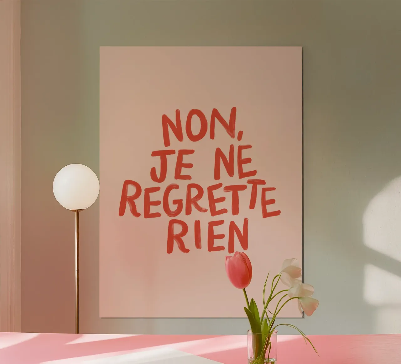 Non Je Ne Regrette Rien Stampa tipografica francese Rosa Rosso poster con telaio in alluminio da THE MOTIVATED TYPE
