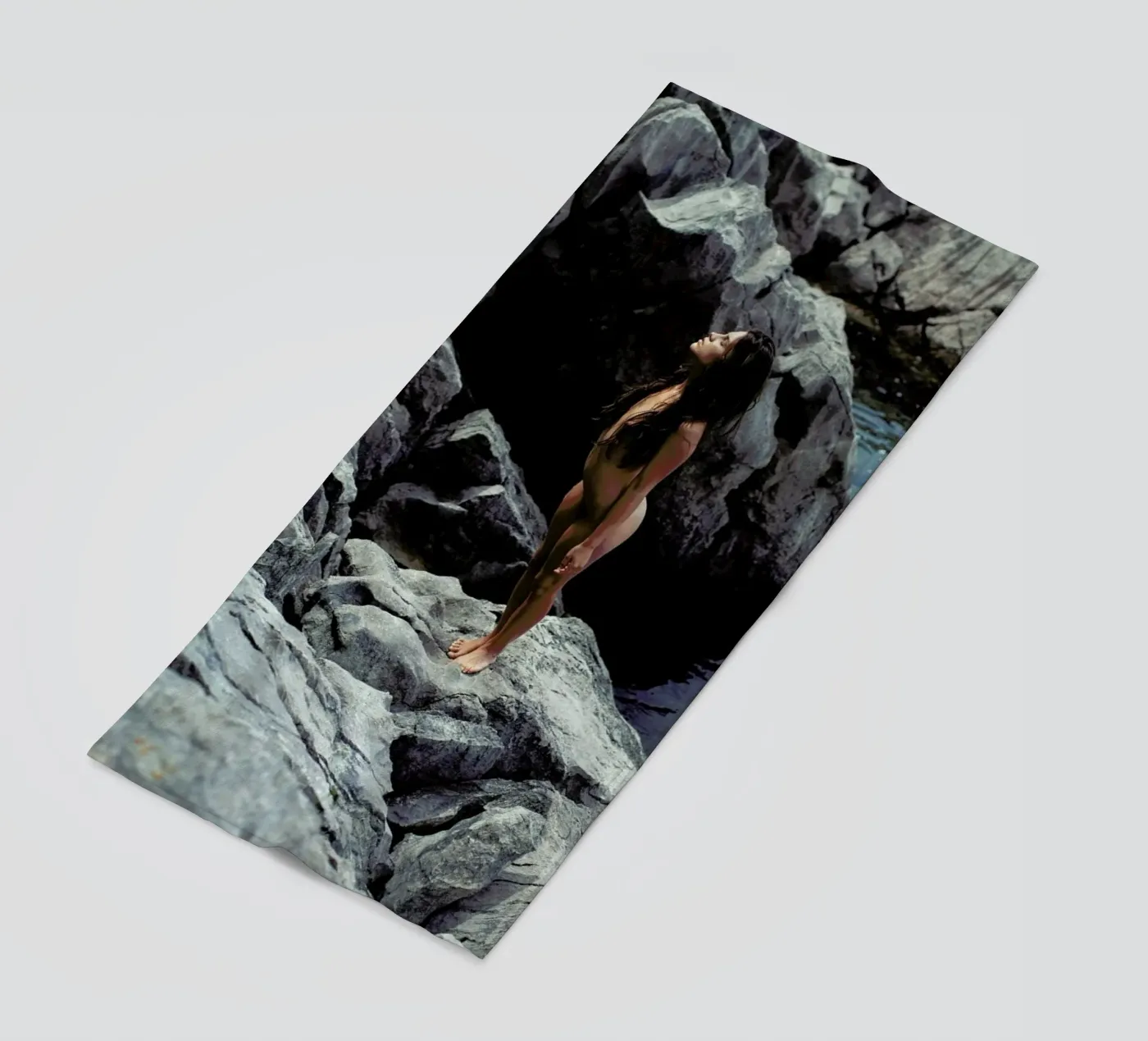 Inja telo mare da Matevž Kosterov