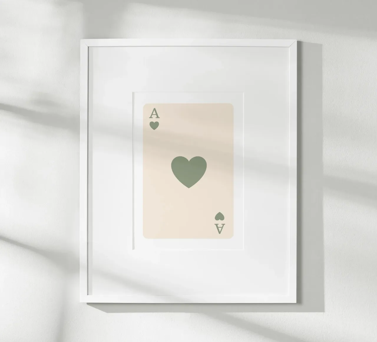 Minimalistische saliegroene harten aas print | kunst poster met aluminium frame van NorwesClub