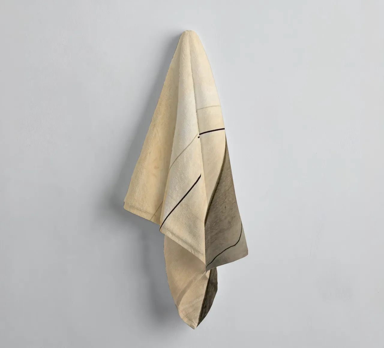 Abstract lines towel by Imagine