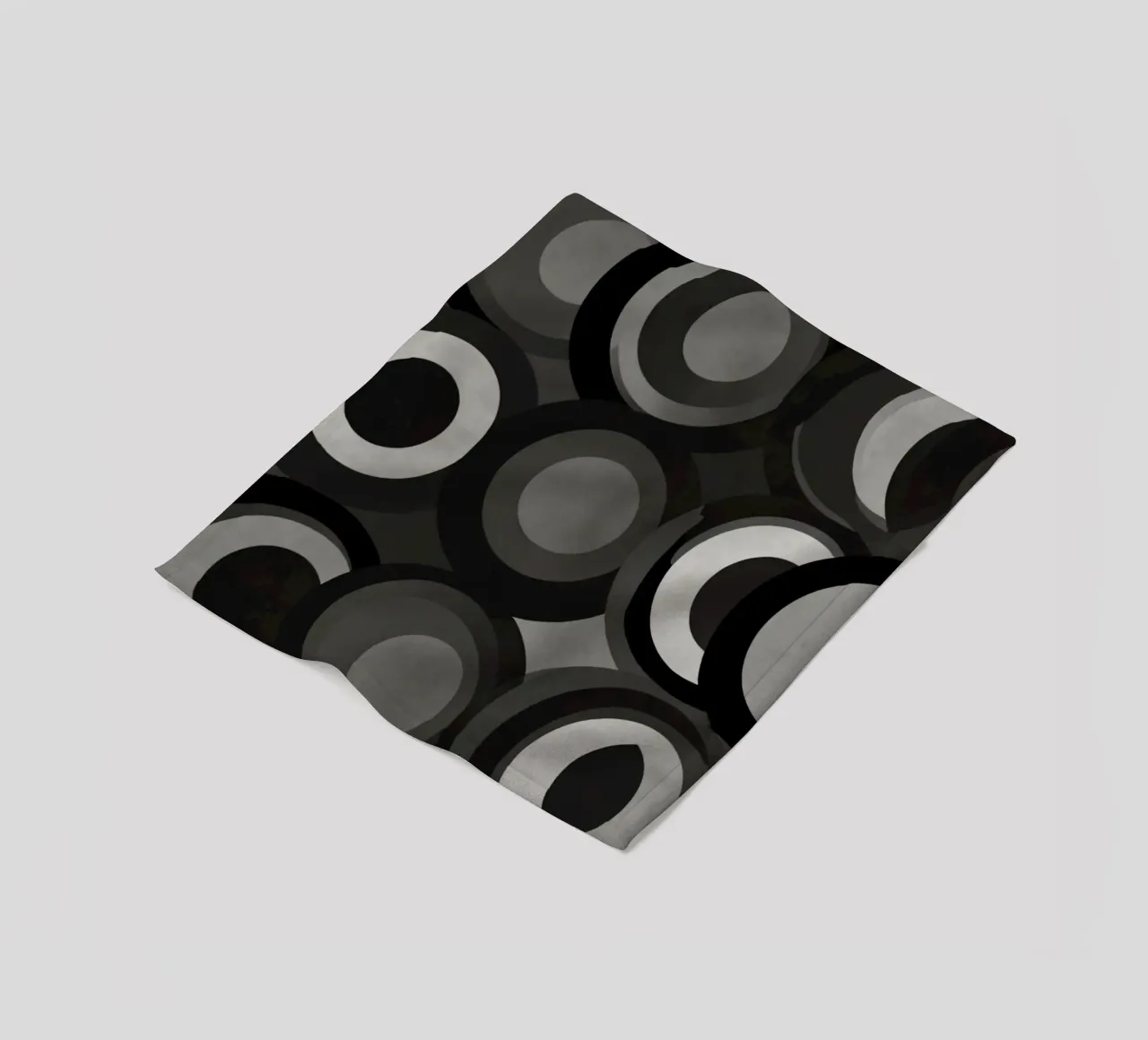 Abstraktes Muster aus sich überlappenden Kreisen in verschiedenen Farbtönen Fleecedecke von DesignDoodle