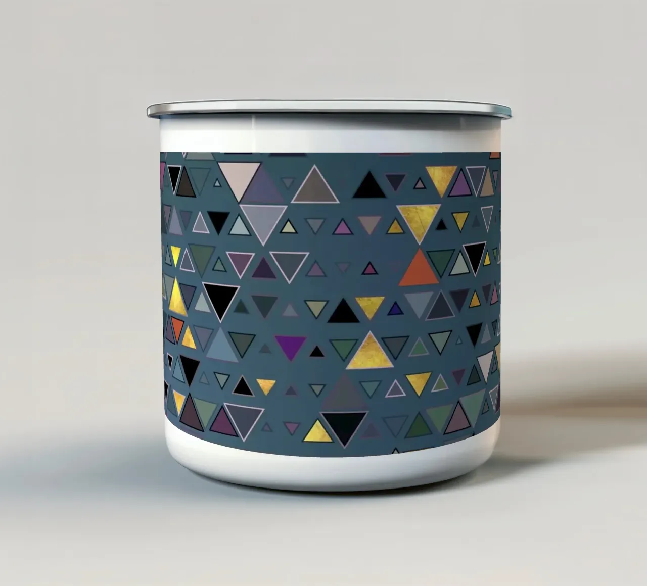 Cosmic Glamour tazza in smalto da Angelo Cerantola