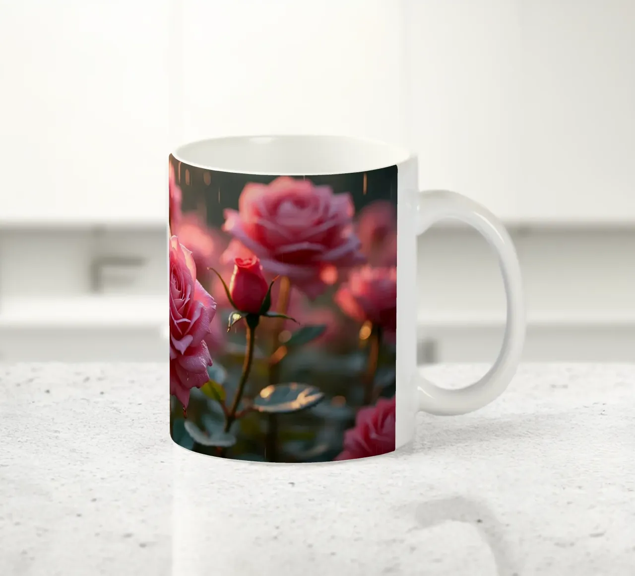 Le rose scintillano sotto la pioggia durante un'alba vibrante in una lussureggiante tazza in ceramica da DesignDoodle